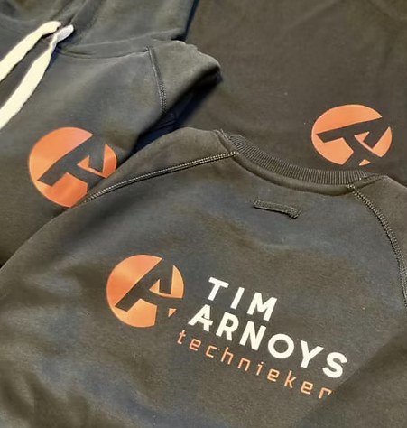 Tim Arnoys, Werkkledij